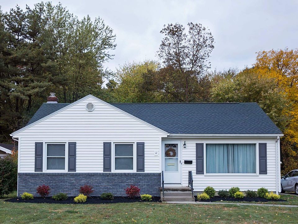 1st image of 4924 Grover Dr