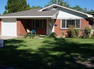 716 Valencia Dr NE, Albuquerque, NM 87108