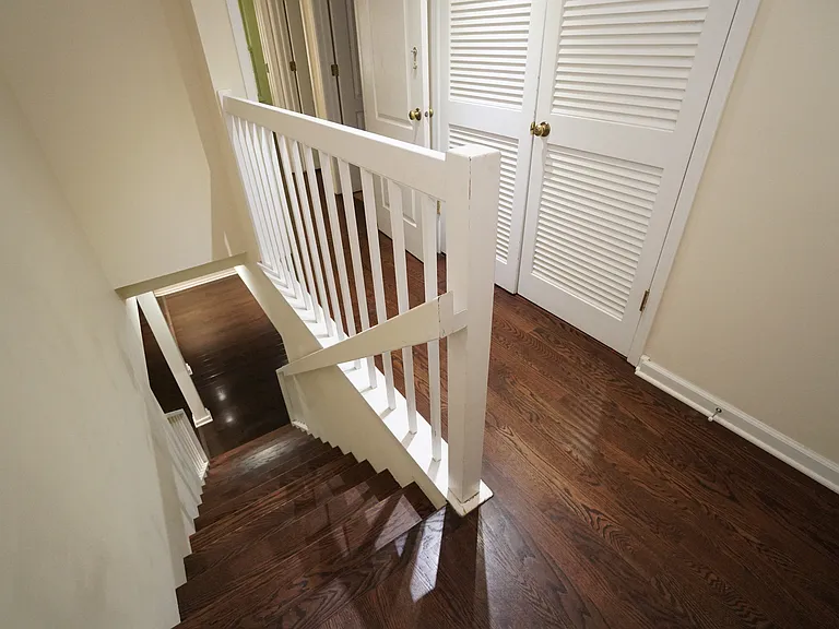 229 Willow Pkwy — Photo 23