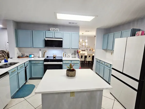 2303 Stallion Run, San Antonio, TX 78259