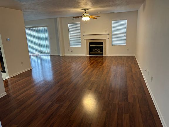 2nd image of 16959 Fulton Pl