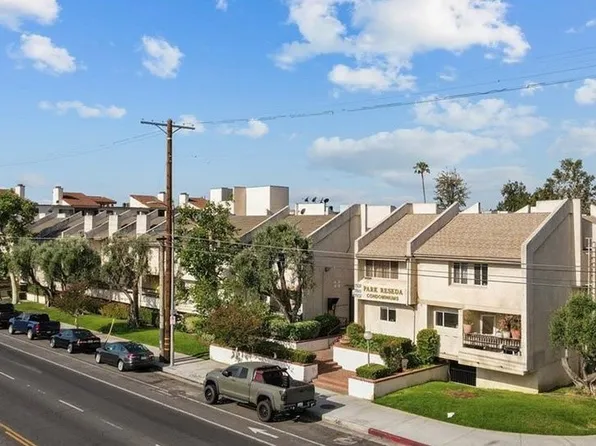7631 Reseda Blvd, Reseda, CA 91335