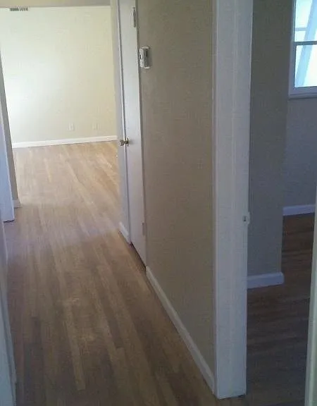 20244 Hartland St — Photo 5