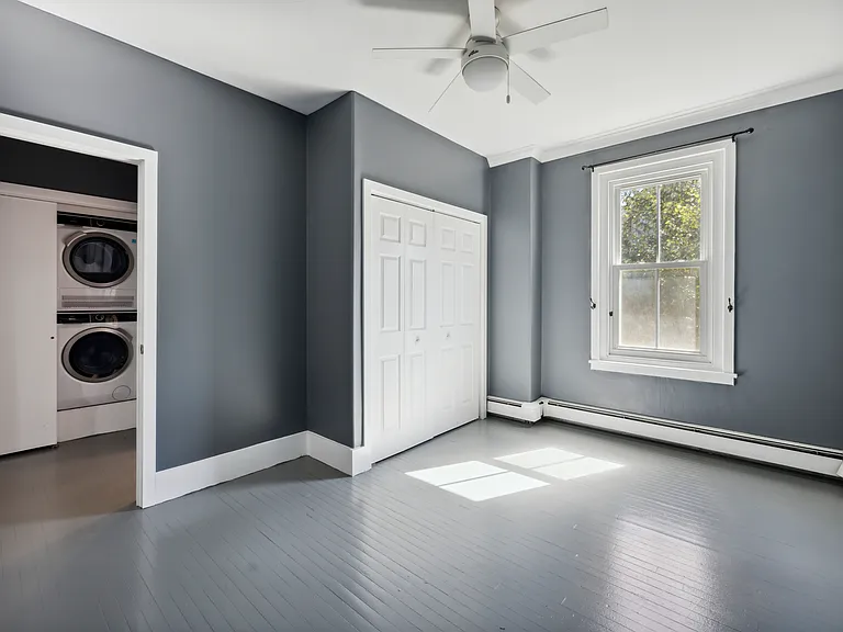 77 W Ashland St #5 — Photo 7