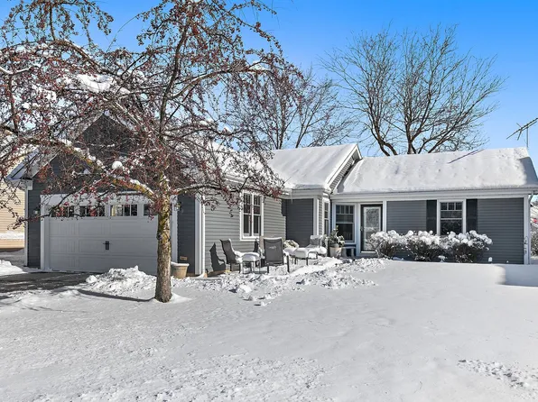 422 Farmhill Cir, Wauconda, IL 60084