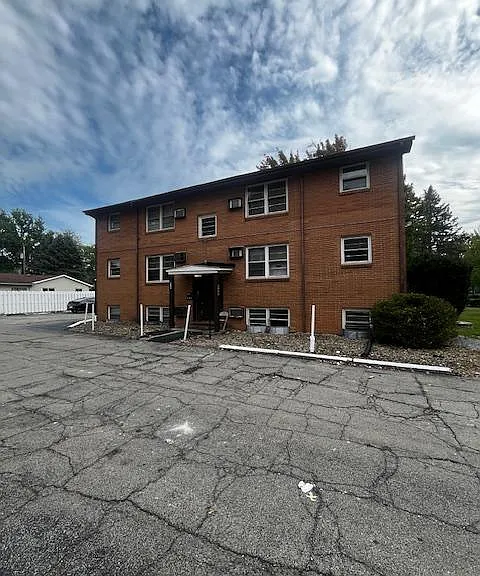 3053 Hadley Ave #3 — Photo 1