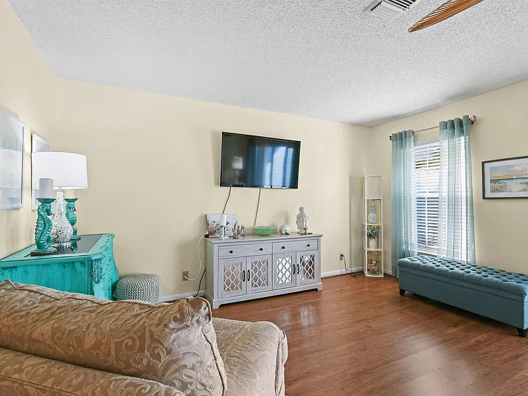1216 Ocean Dunes Cir — Photo 17