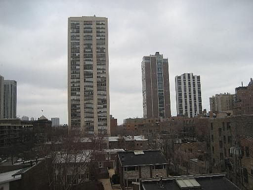 2nd image of 88 W Schiller St APT 505L