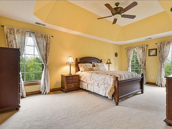 5th image of 21768 Blue Bird Ln