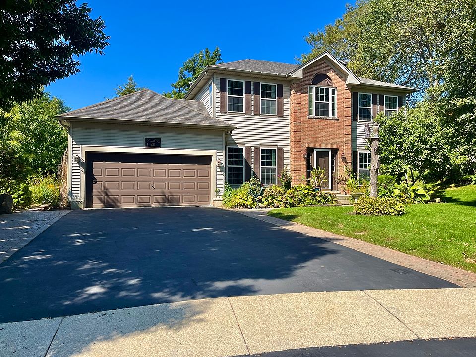 1st image of 831 Jeri Ln