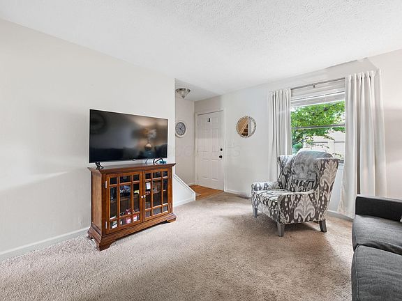 3rd image of 626 Alta View Ct #55