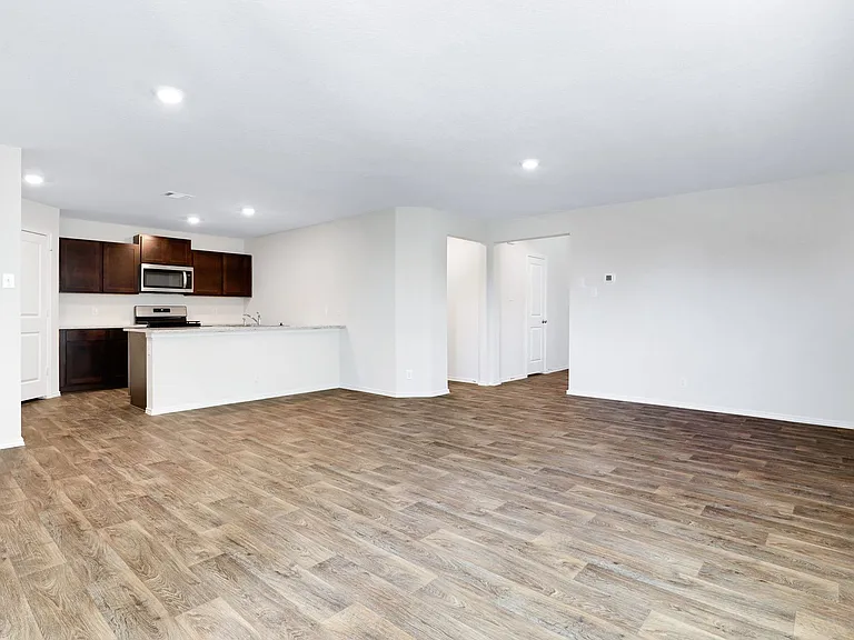 13512 Waxman Spark — Photo 5