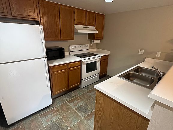 5th image of 1225 W Prospect Rd APT P1