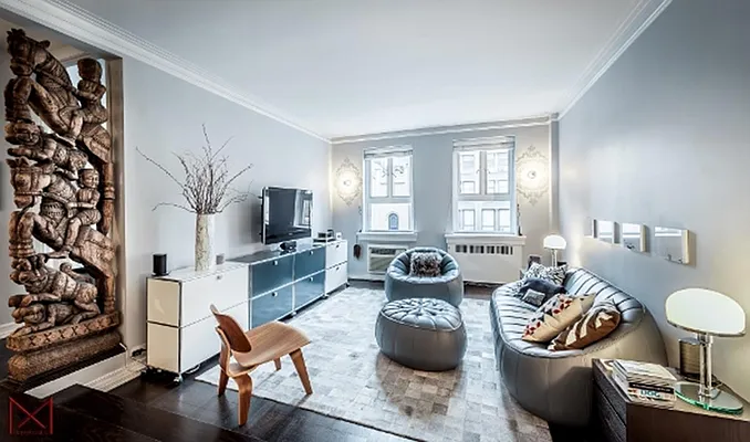 Sold by Bank Neary | media 1