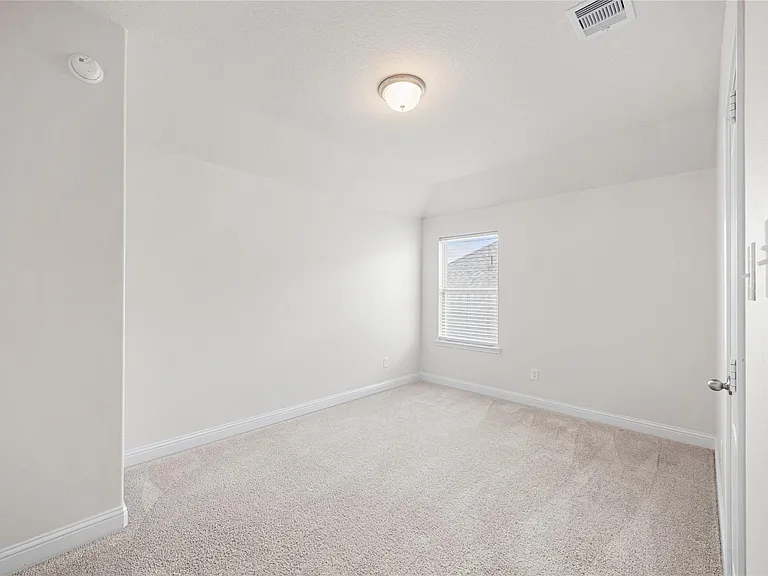 19430 Canter Field Ct — Photo 29