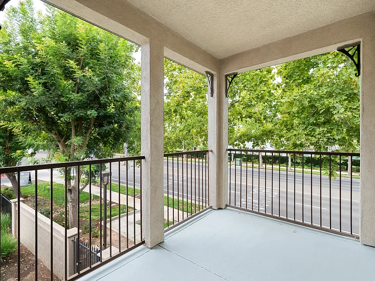 Tahoe - 2BR, 2BA 1,119SF