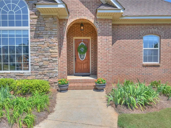1806 Wingfield Xing, Auburn, AL 36830