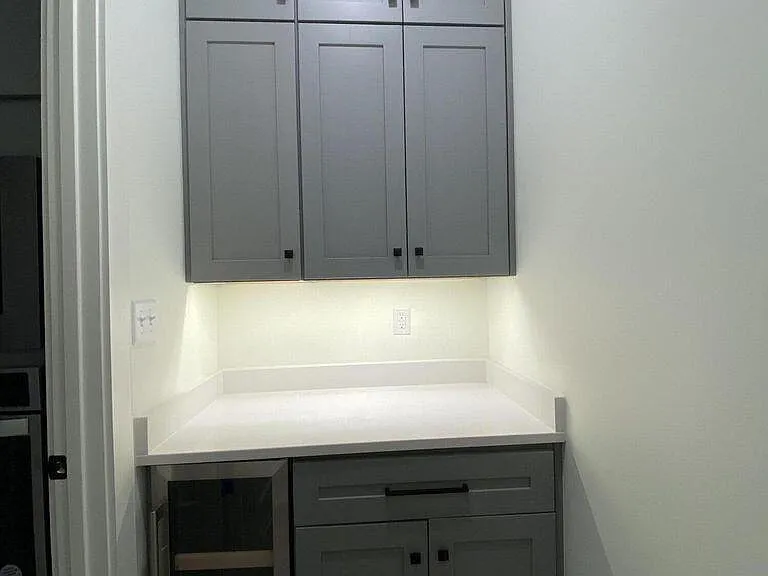 2441 Memphis St #3 — Photo 3