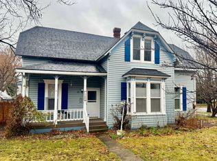 1402 O Ave, La Grande, OR 97850