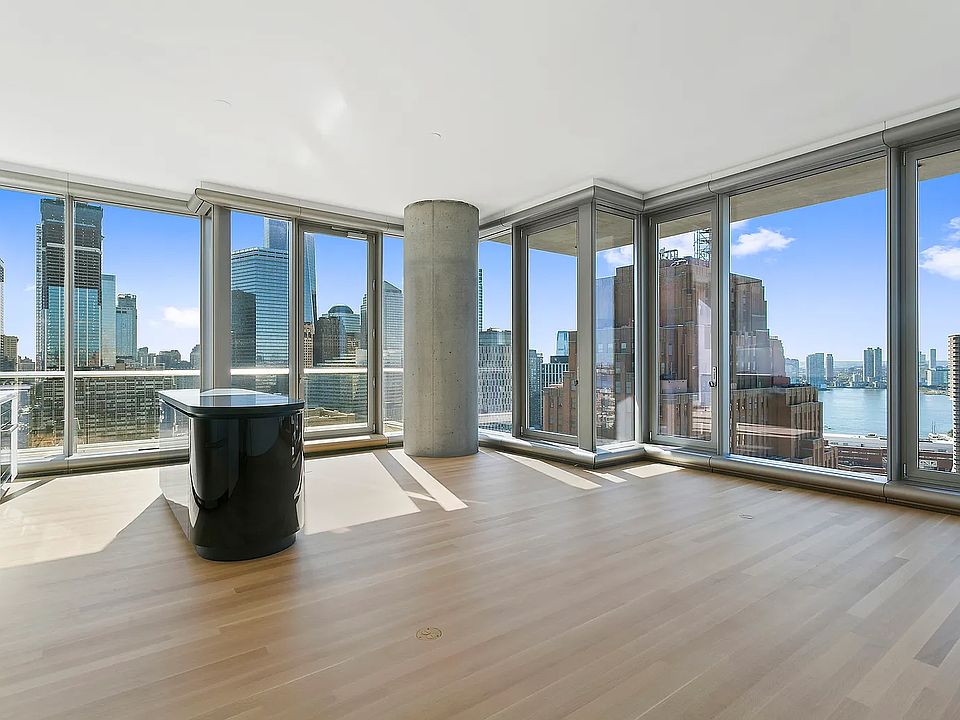 1st image of 56 Leonard St #26A