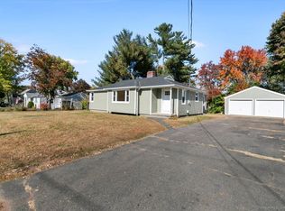 72 E Side Dr, Wallingford, CT 06492