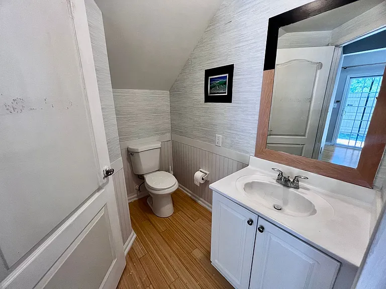 4581 Duffy Dr — Photo 9