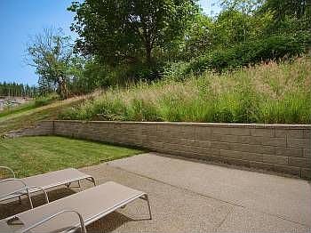 3rd image of 7520 88th Pl NE