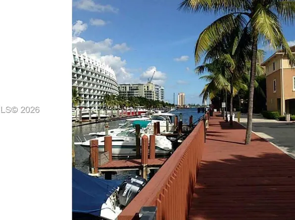 2931 NE 185th St APT 1101, Aventura, FL 33180