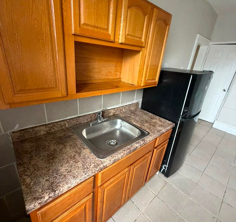1st image of 333 Park Ave APT 35