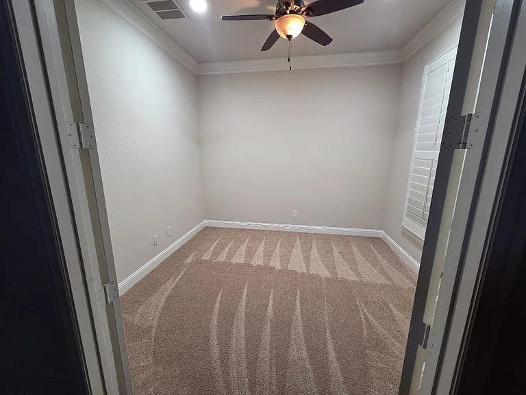 Office Room 1b