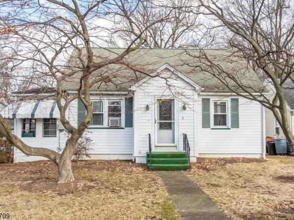 8 Wood St, Little Falls Twp., NJ 07424