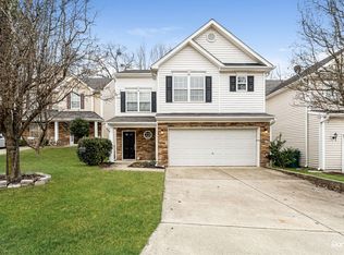 12 Grosbeak Ln, Durham, NC 27713