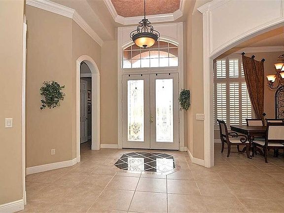 3rd image of 1083 Henley Downs Pl