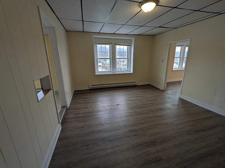 51 S Maple St #7 — Photo 3