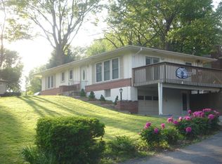 6002 NW Klamm Dr, Kansas City, MO 64151