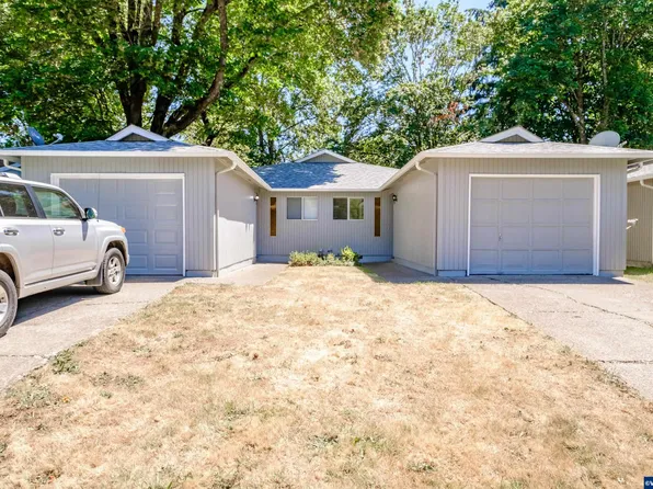 1733 SE Bethel St, Corvallis, OR 97333