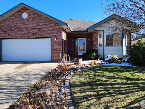 2623 Falcon Dr, Longmont, CO 80503
