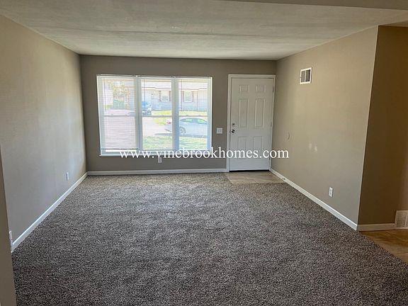 2nd image of 2271 Heritage Dr