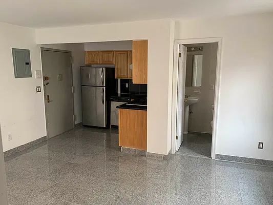 Rented by Jeffrey Atamanuk | media 7