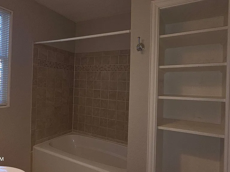 455 Eleanor Ave #1 — Photo 9