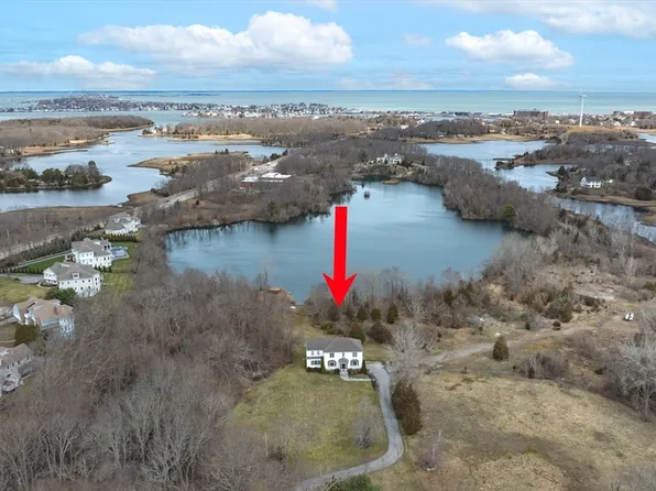 116 Rockland St, Hingham, MA 02043