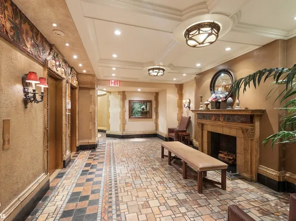 12 West 72nd Street image 6 of 6