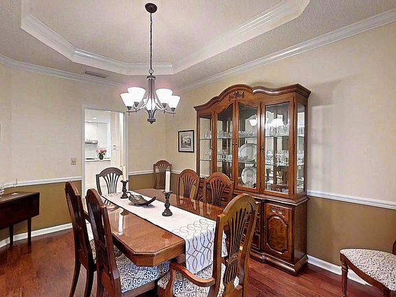 3rd image of 1646 Red Cypress Dr