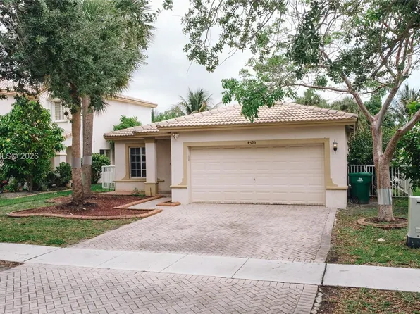 4595 SW 125th Ln, Hollywood, FL 33027