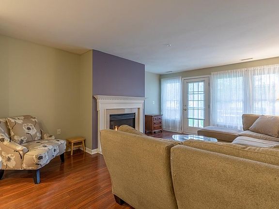 5th image of 1 Riverview Blvd APT 8-106
