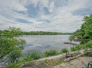 800 5th St, Delran, NJ 08075