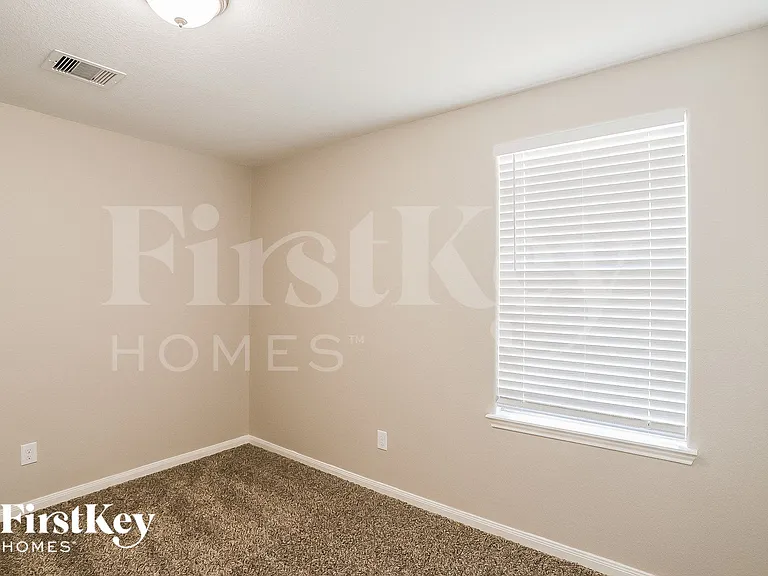 6722 Clover Walk Ln — Photo 10