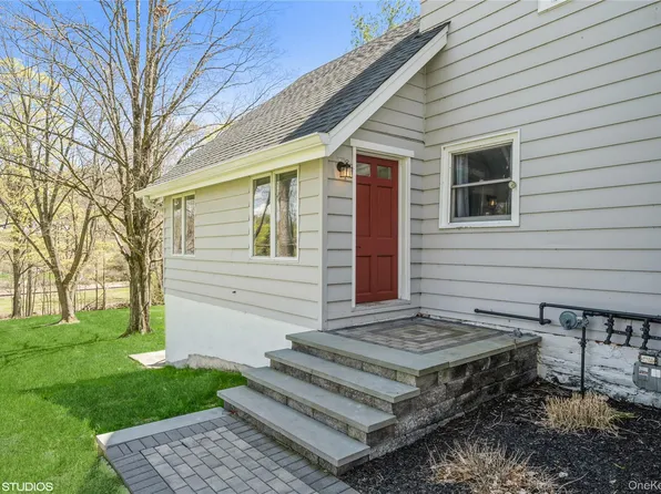 1392 Kings Hwy, Chester, NY 10918