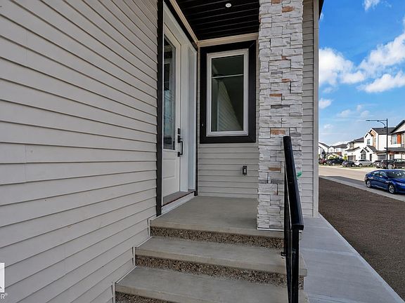 3rd image of 6804 173rd Ave NW