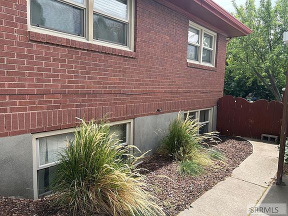 4th image of 31 Harvard St